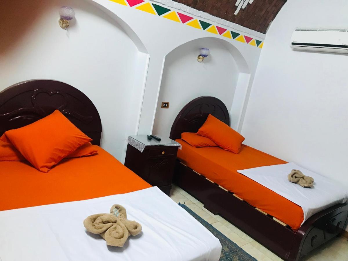 Gamal Robob Nubian Guest House Aswan Bagian luar foto