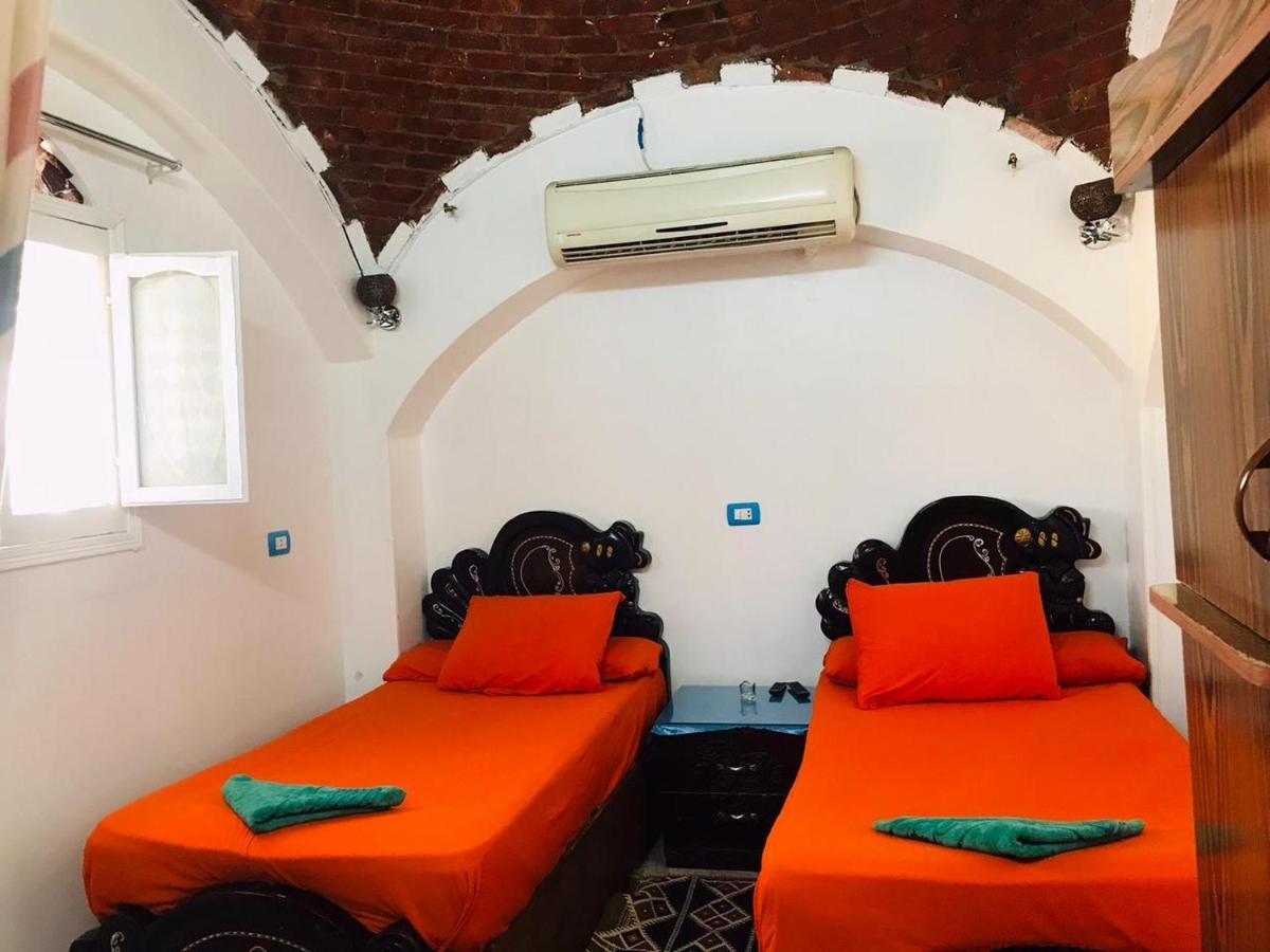 Gamal Robob Nubian Guest House Aswan Bagian luar foto